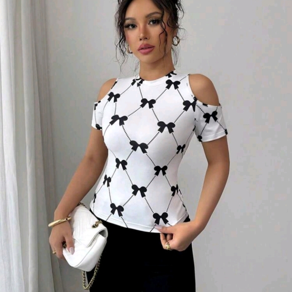 Women's Open Shoulder Short Sleeve T-Shirt, Fashionable For Summer - Picture 5 of 5